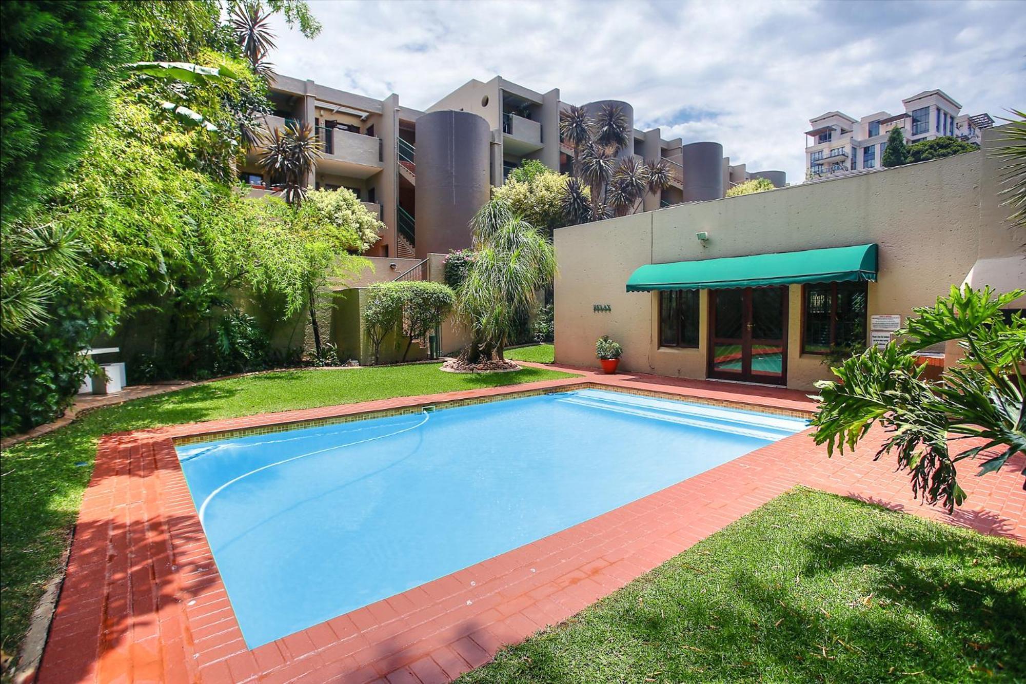 Antibes 18 West Road South Sandton Йоханесбург Екстериор снимка